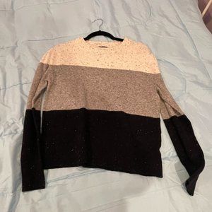 1 State sweater size small